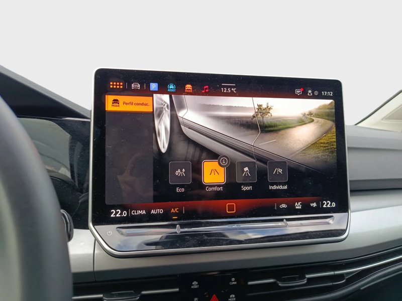 Volkswagen Golf 2025, foto 13