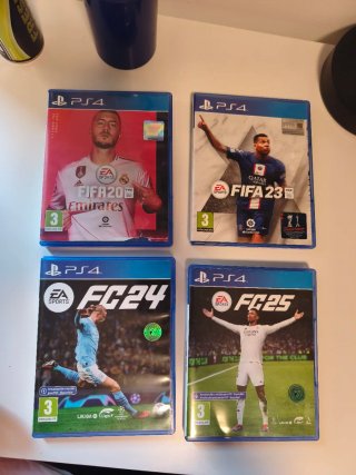Lote 4 Juegos PS4 FIFA y FC