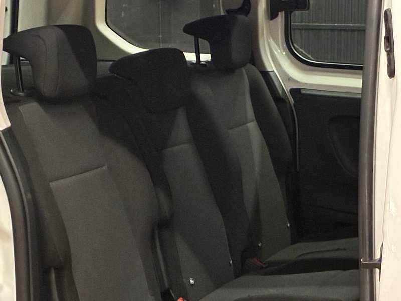Peugeot Rifter 2021, foto 17