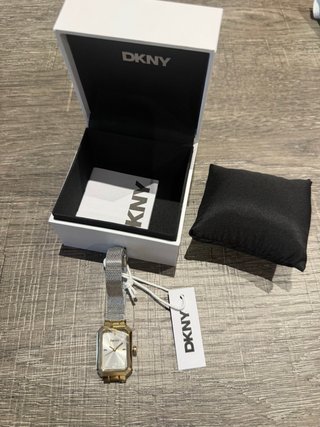 Reloj DKNY Mujer Dorado y Plateado Nuevo