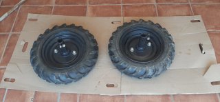 Ruedas motoazada