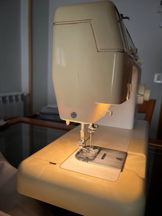 Máquina de coser Singer 9808C