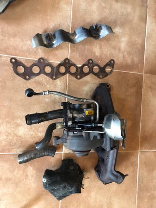 Despiece desguace motor RHR VOLVO PEUGEOT FORD 2.0