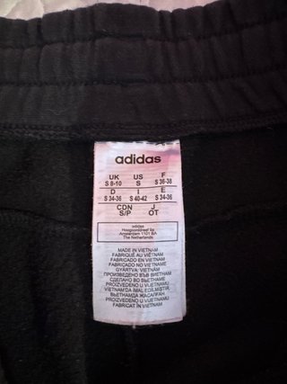 Pantalón chándal Adidas negro