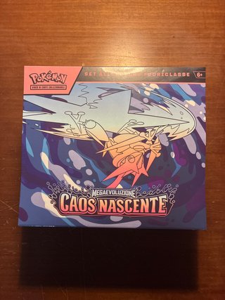 ETB Pokemon Caos Nascente