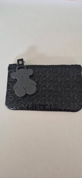 Cartera Tous negra con llavero
