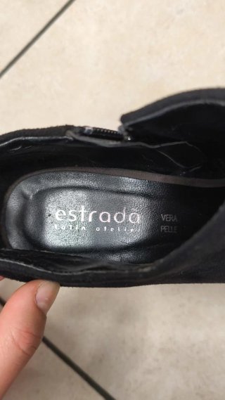Eleganti stivaletti neri vera pelle