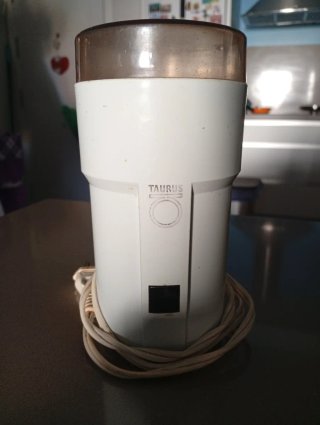 Molinillo de café eléctrico