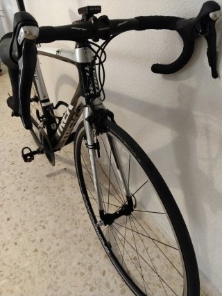 Bicicleta Carretera Trek Madone 4.5