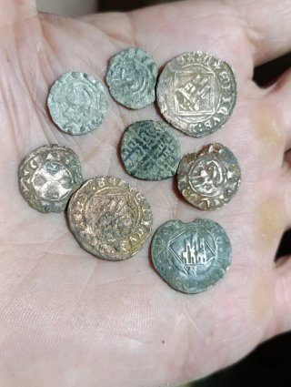 Lote 8 monedas medievales