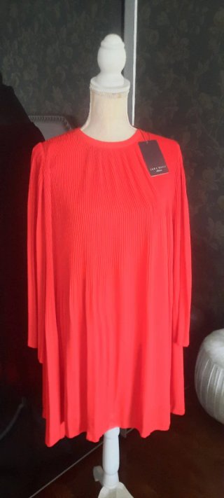 Vestido Zara Rojo pvp 49,99