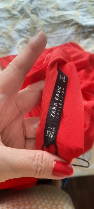Vestido Zara Rojo pvp 49,99