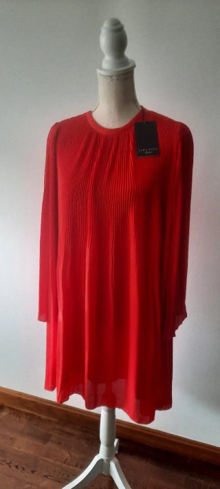 Vestido Zara Rojo pvp 49,99