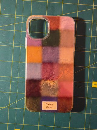 Funda iPhone 11 Furry Case