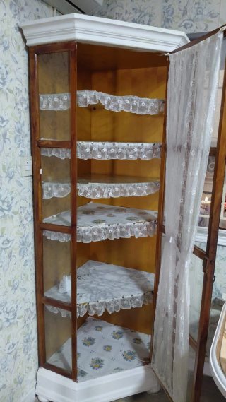 Vitrina de madera provenzal para restaurar