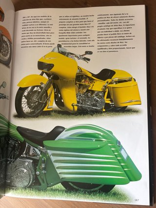 El Gran Libro de la Harley Davidson/ The Great ...