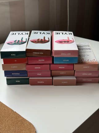 Lote Pintalabios Kylie Cosmetics