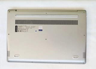 Lenovo 330S-15ARR pantalla rota
