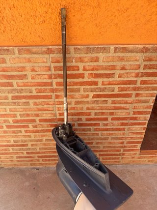 Cola Yamaha 100cv con hélice aluminio