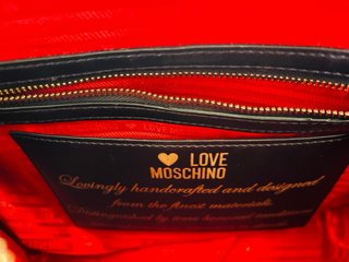 Bolso Moschino Love Corazón Negro Rojo