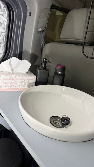 Muebles camper (cama y lavabo)