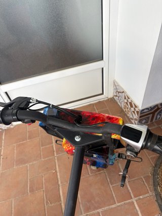 Patinete derrapador eléctrico