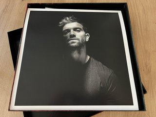 Caja Vértigo Pablo Alborán