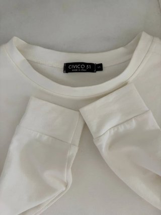 Vestido tipo "t shirt" blanco manga larga