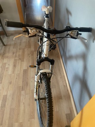 Bicicleta Orbea Blanca