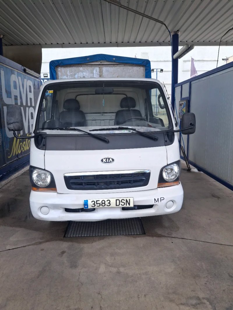 KIA K2500 2005 - foto 1