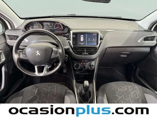 Peugeot 2008 PureTech 82 Style 60 kW (82 CV)