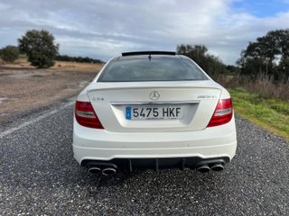 Mercedes-Benz C63 AMG