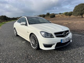 Mercedes-Benz C63 AMG