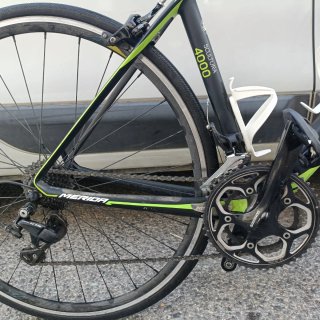 Bicicleta Merida Negra y Verde