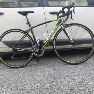 Bicicleta Merida Negra y Verde