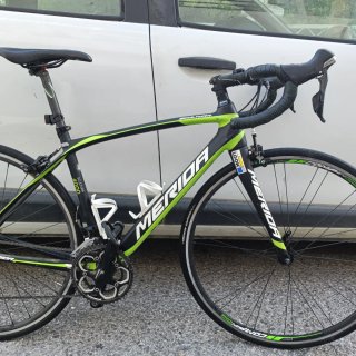 Bicicleta Merida Negra y Verde