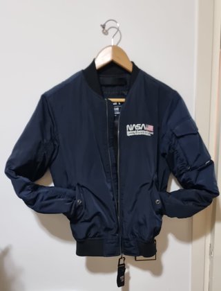 Chaqueta Bomber NASA Pull&Bear Azul Marino xxs