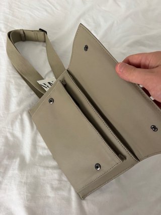 Bolso bandolera Zara beige