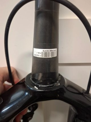 Horquilla Rock Shox RS-1 Carbono 27.5
