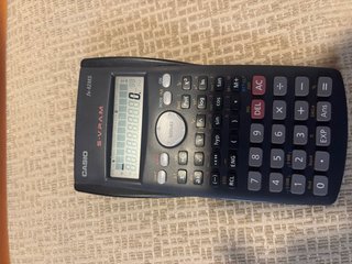 Calculadora Científica Casio fx-82MS