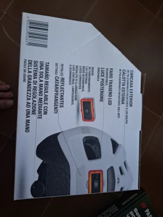 Casco Ciclismo CRIVIT con Luz Trasera S/M