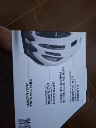 Casco Ciclismo CRIVIT con Luz Trasera S/M