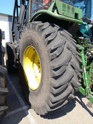 Tractor Forestal John Deere 6250R