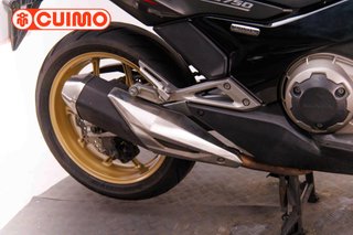 HONDA NC 750 S DCT