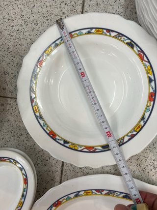 Juego de vajilla de porcelana multicolor