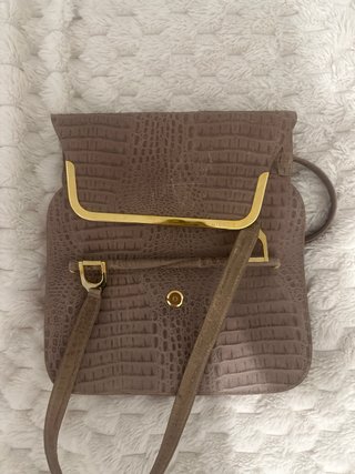 Bolso Uterqüe piel efecto cocodrilo