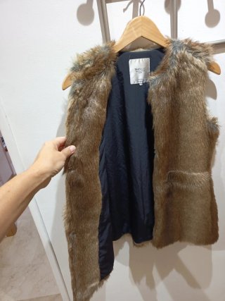 Chaleco Zara pelo sintético talla M