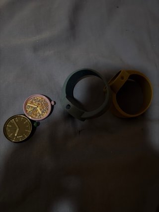Relojes Oclock Azul y Morado