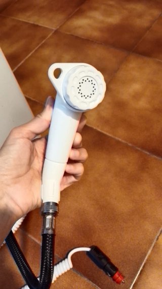 Ducha portátil con manguera y cabezal