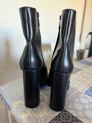 Botines negros plataforma tacón